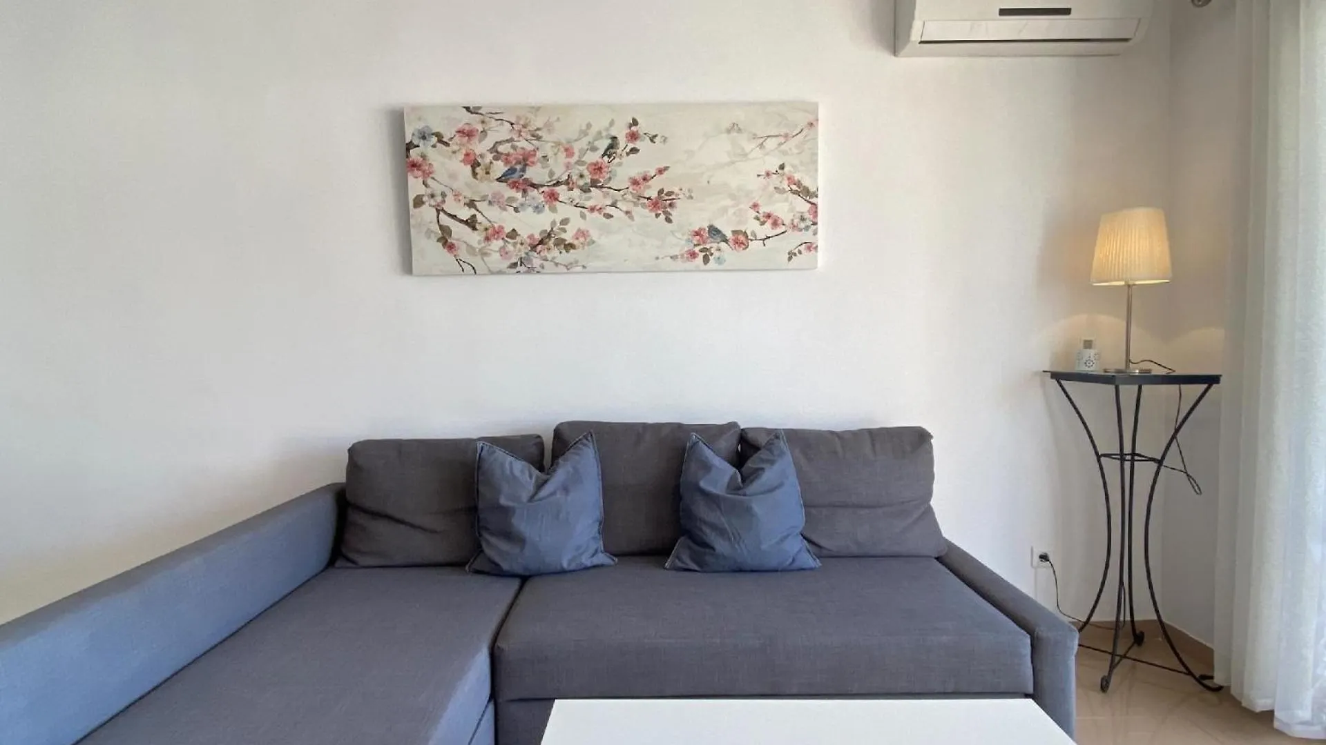 Ferienwohnung Fuer 6 Personen Ca 100 Qm In Nerja, Andalusien Costa Del Sol Apartment Nerja