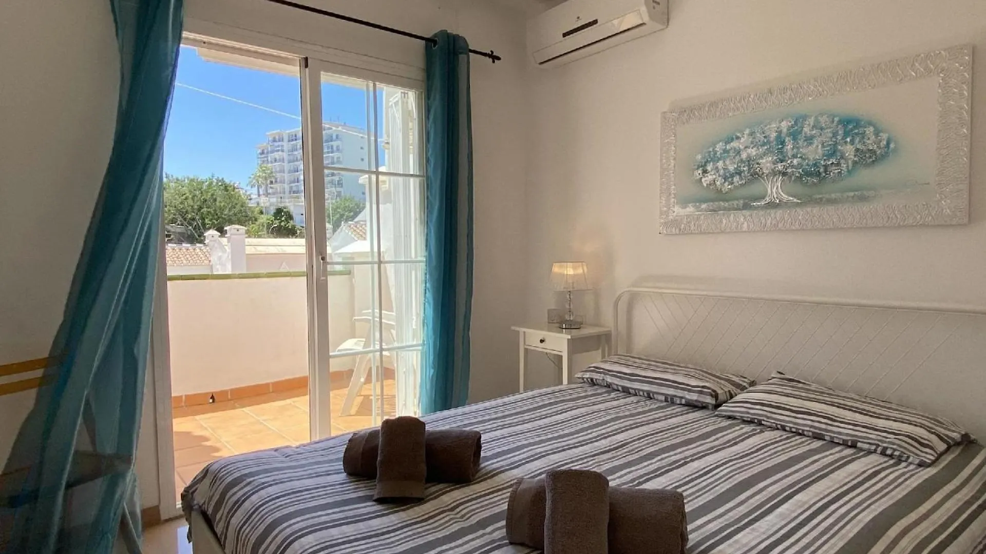 Ferienwohnung Fuer 6 Personen Ca 100 Qm In Nerja, Andalusien Costa Del Sol Apartment Nerja